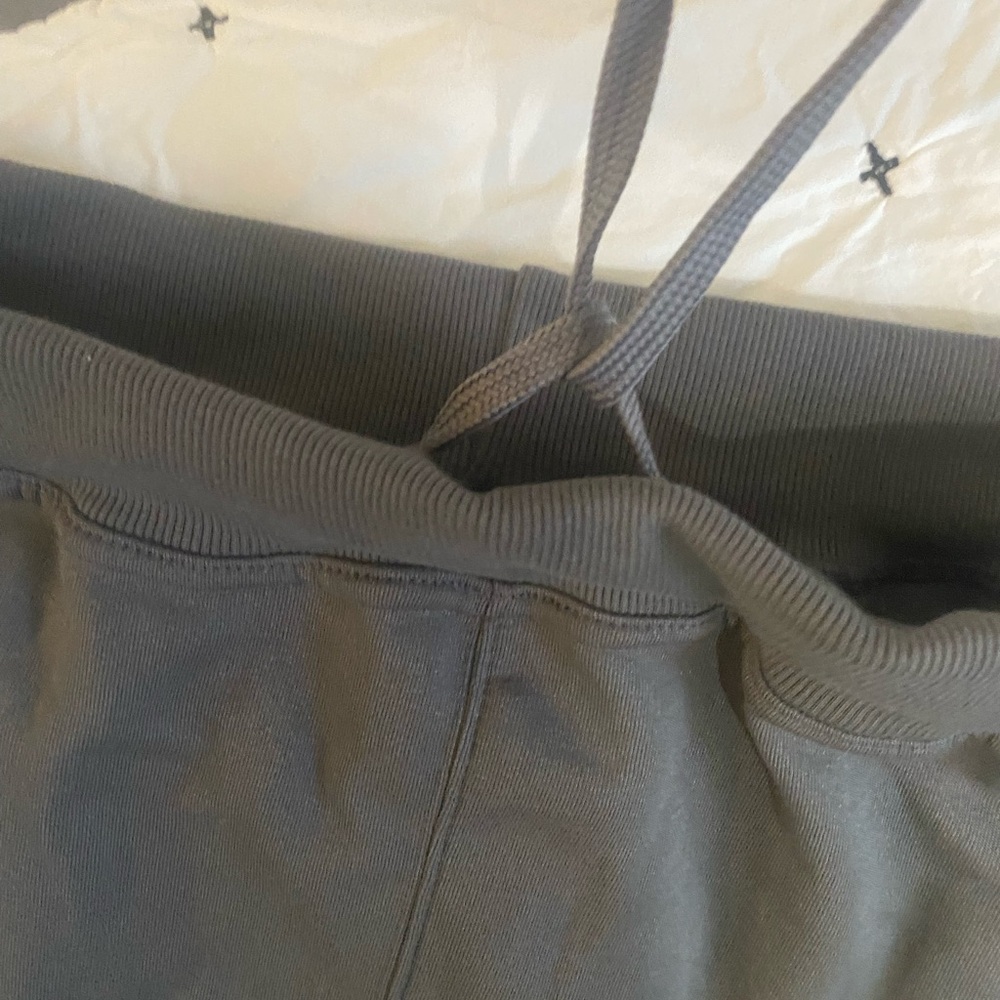 Realtree Gray Fleece PantsDrawstring Waist - Picture 5 of 8